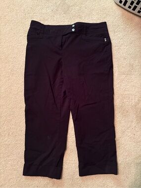 Style & Co. Black Stretch Capris